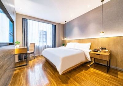 旅游酒店早盘翻红 国庆概念使市场提前预热